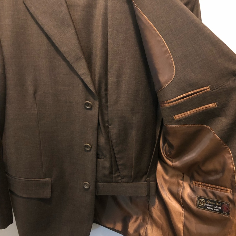 Lineage Milan-New York Brown Suit